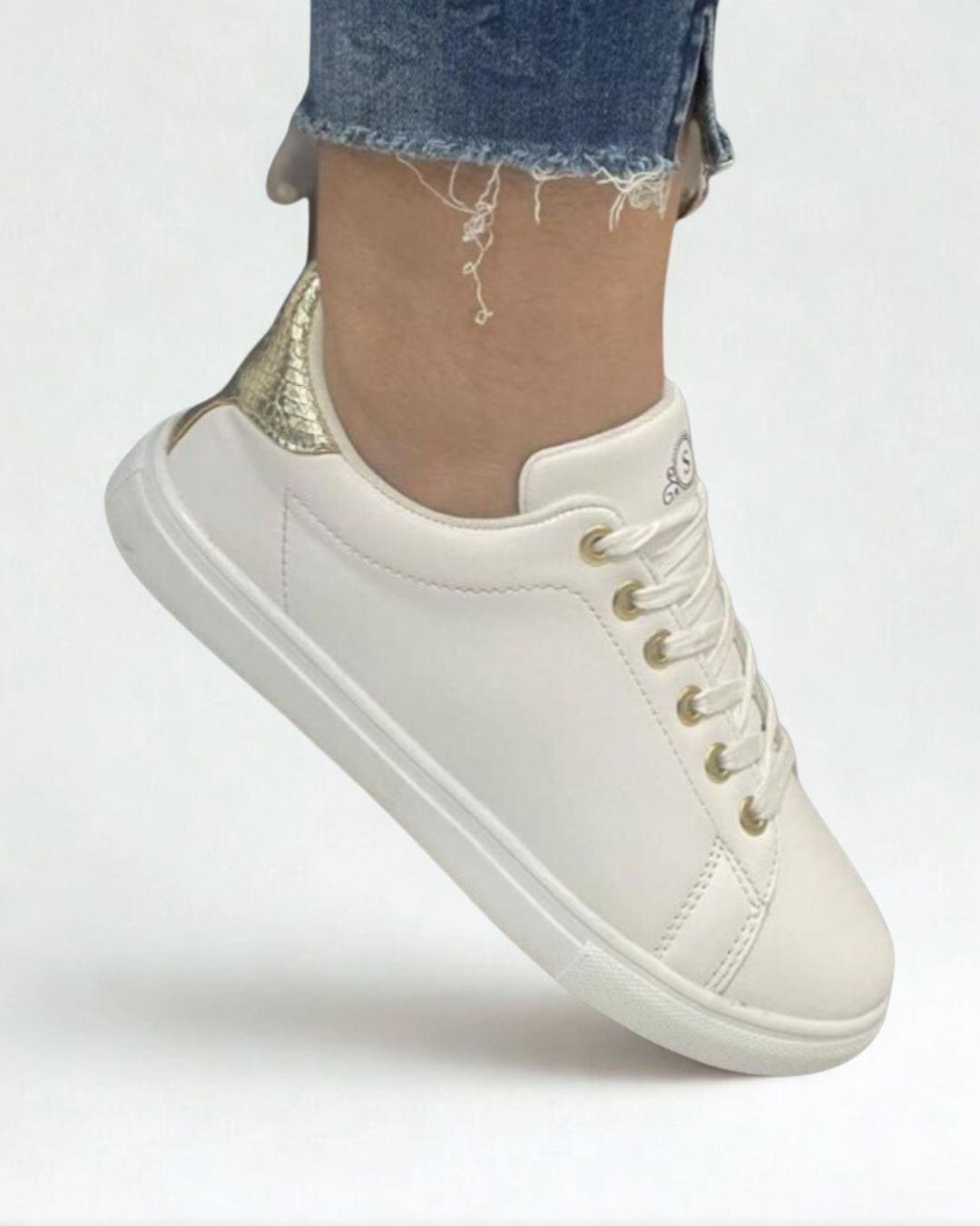 Nova Sneaker 4126