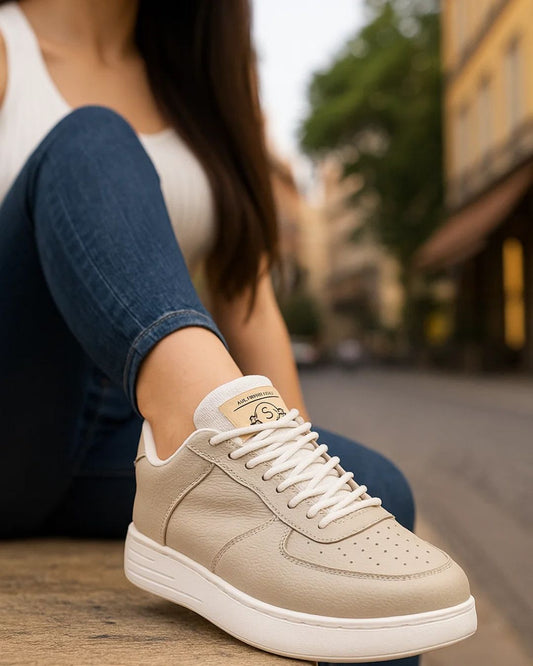 Women's Sneakers - 2099