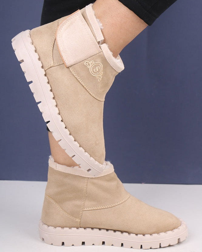 هاف بوت حريمي 406