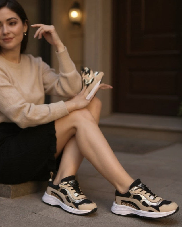 Women's Sneaker - 2084