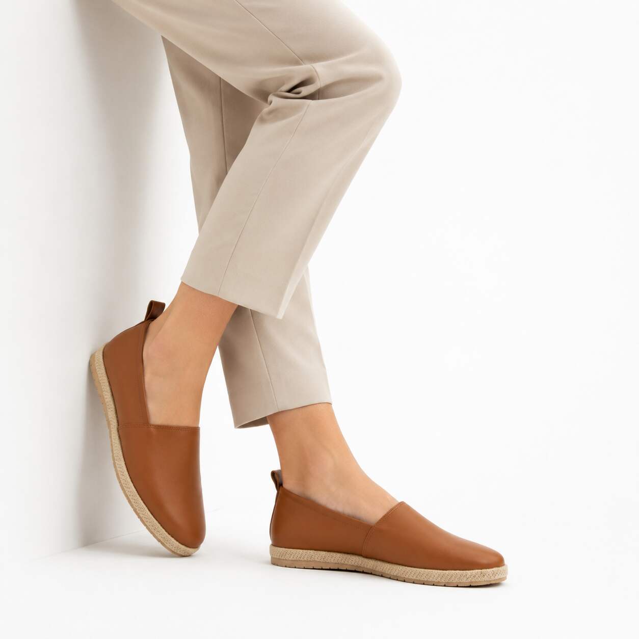 Women Loafer 4235