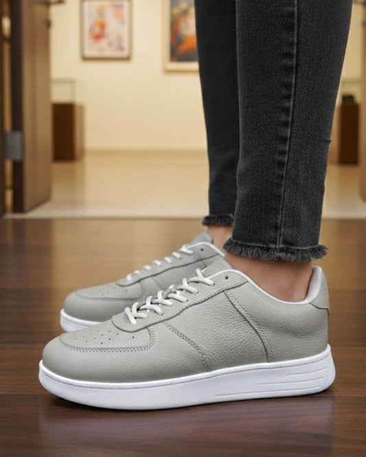 Women's Sneakers - 2099