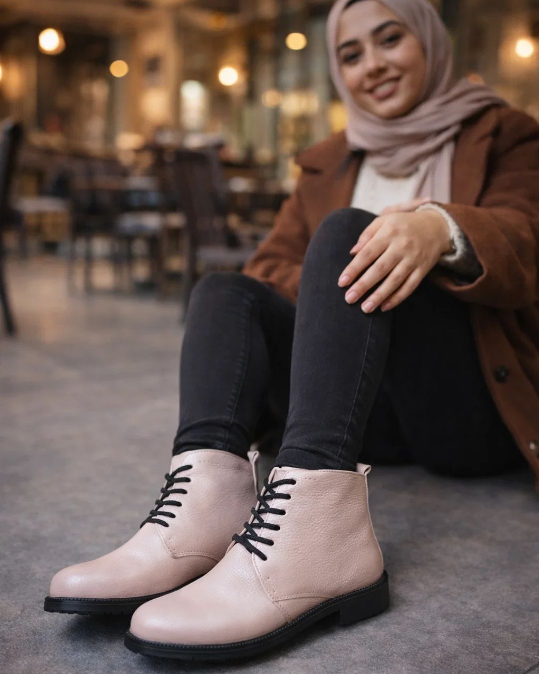 هاف بوت جلد طبيعي