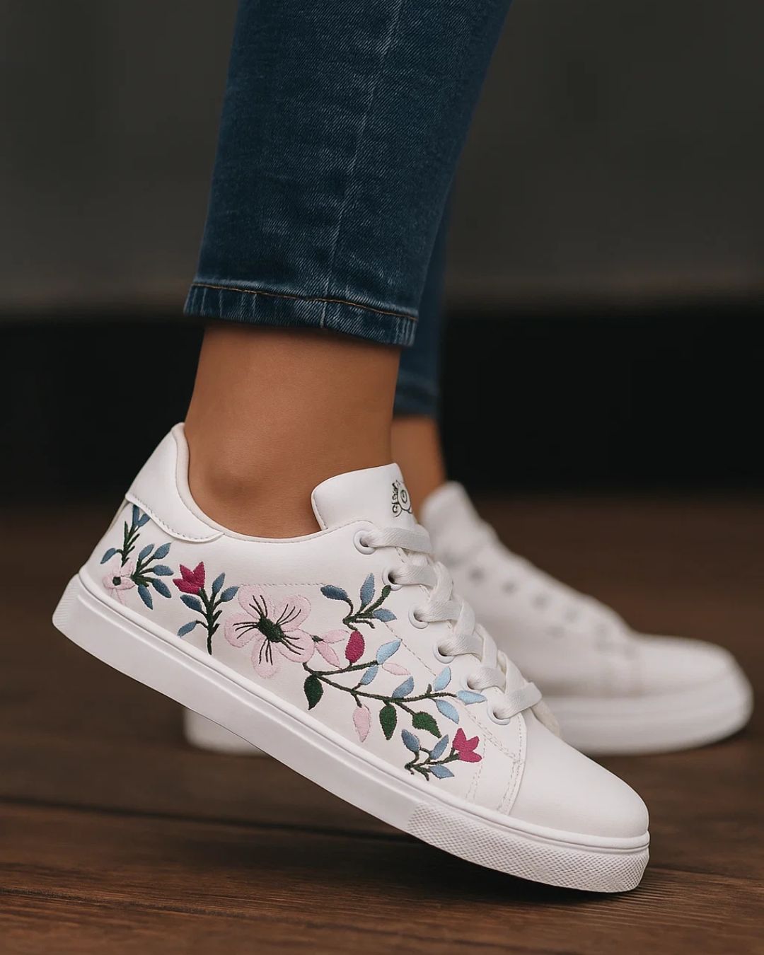 Women's Sneakers 4145