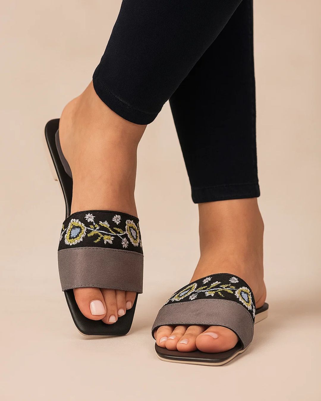 Women's Slipper - 4018
