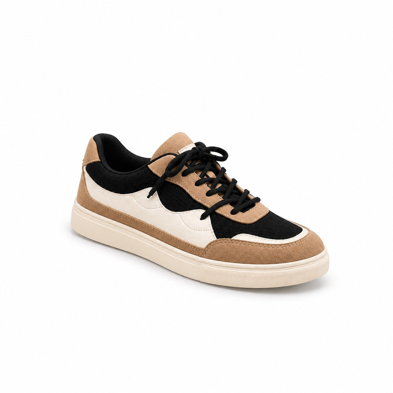 Shoppingooo Tri-Tone Sneaker