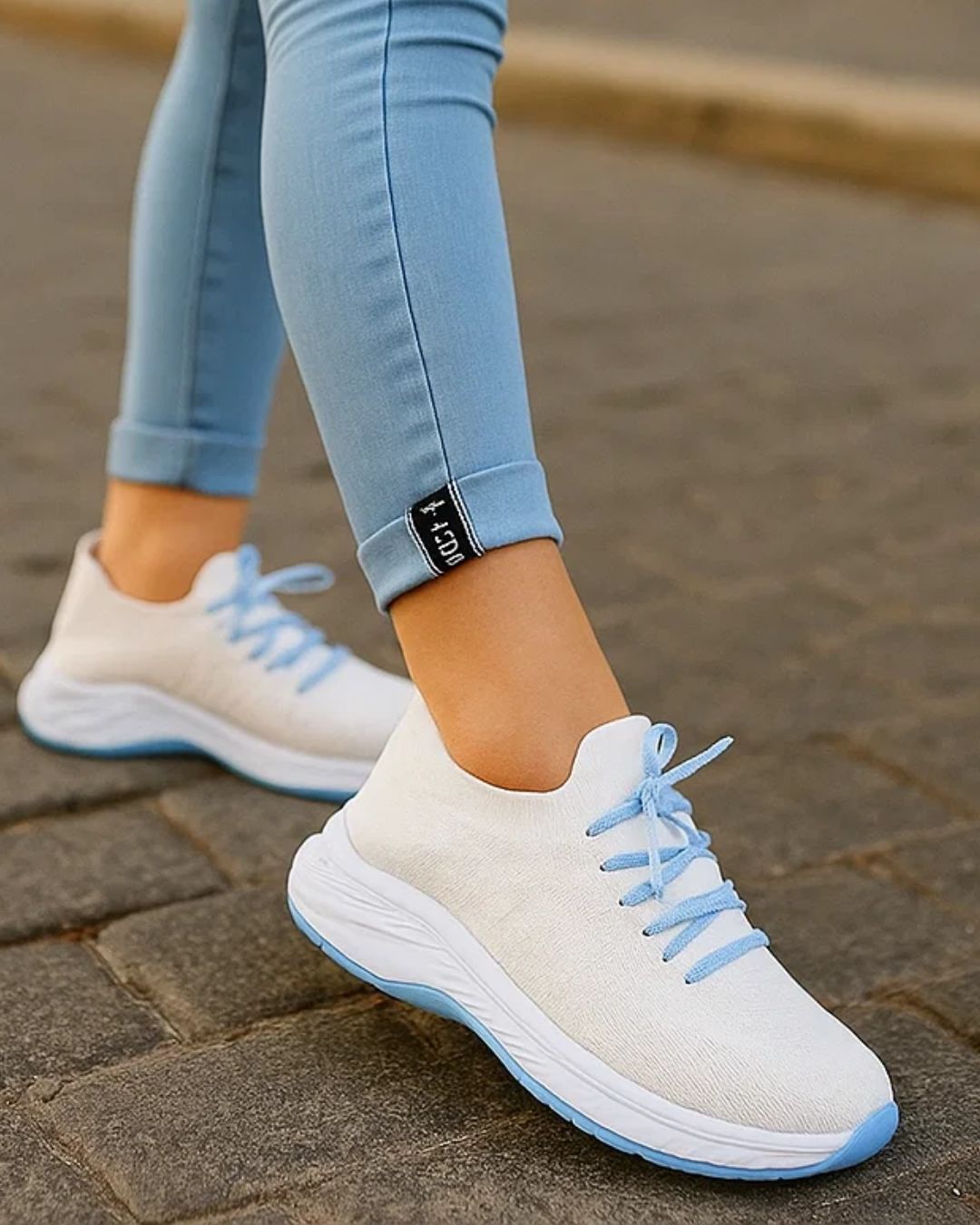 Women's Sneakers 4182