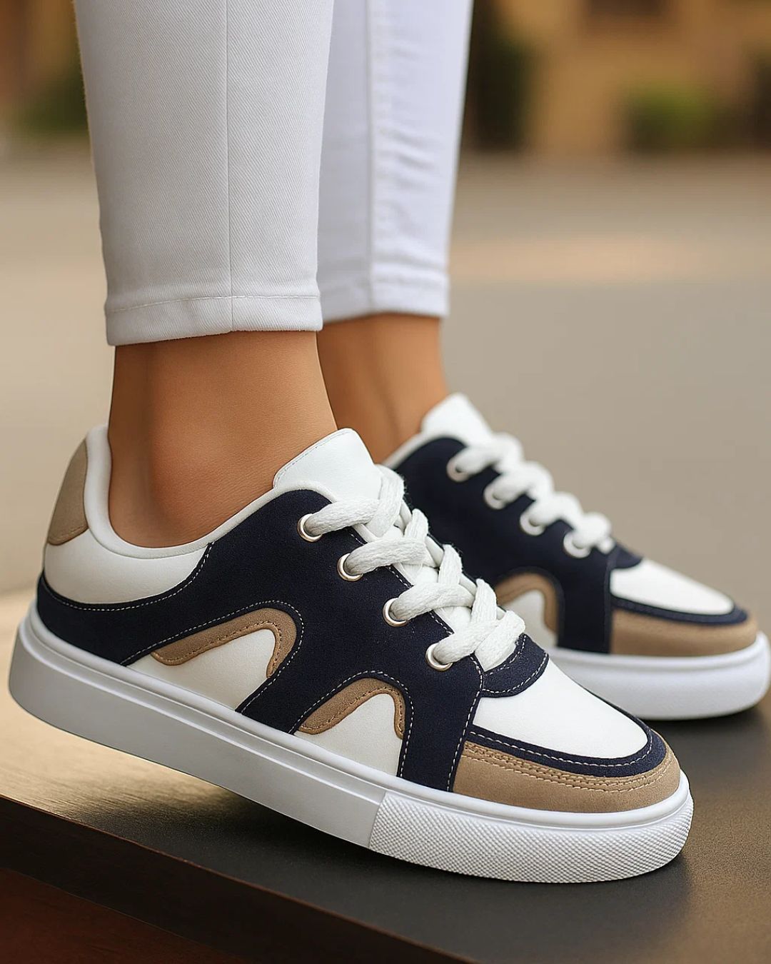 Women's Sneaker 4213