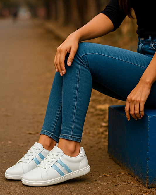 Women’s Sneakers 4147_1