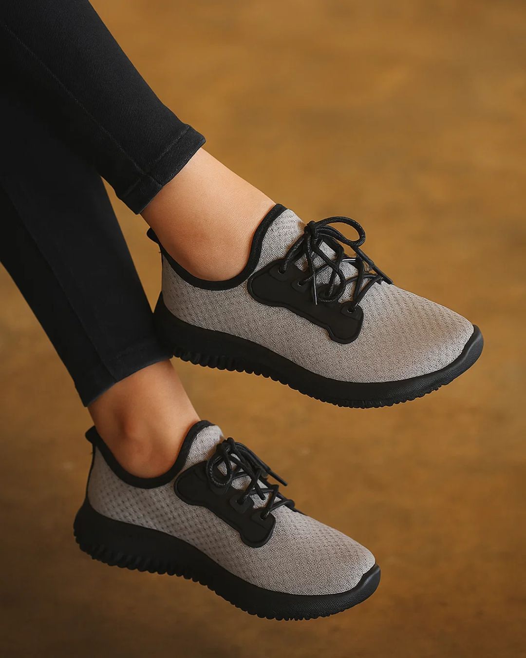 Women's Sneakers 4055_38