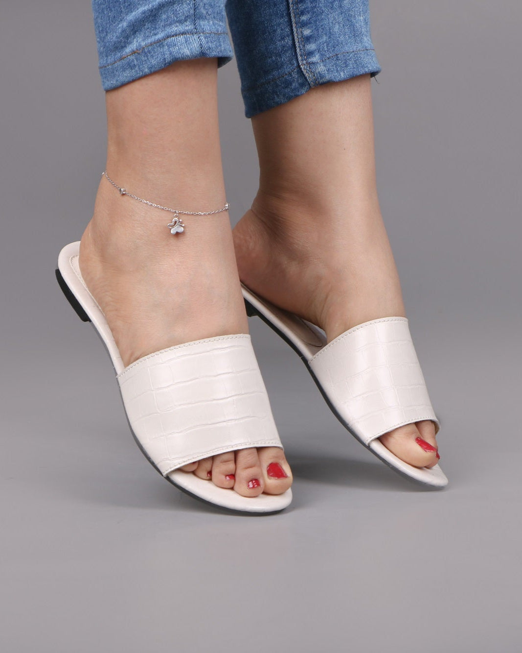 Women's Slipper - 2048