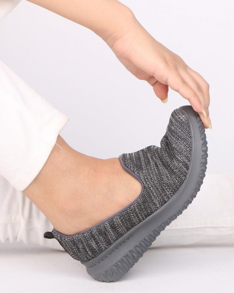 كوتشي حريمي 4037