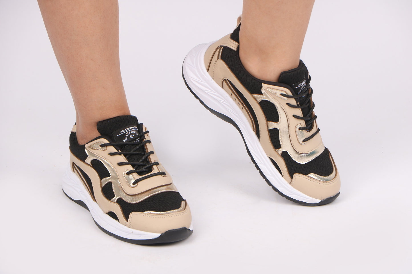 Women's Sneaker - 2084