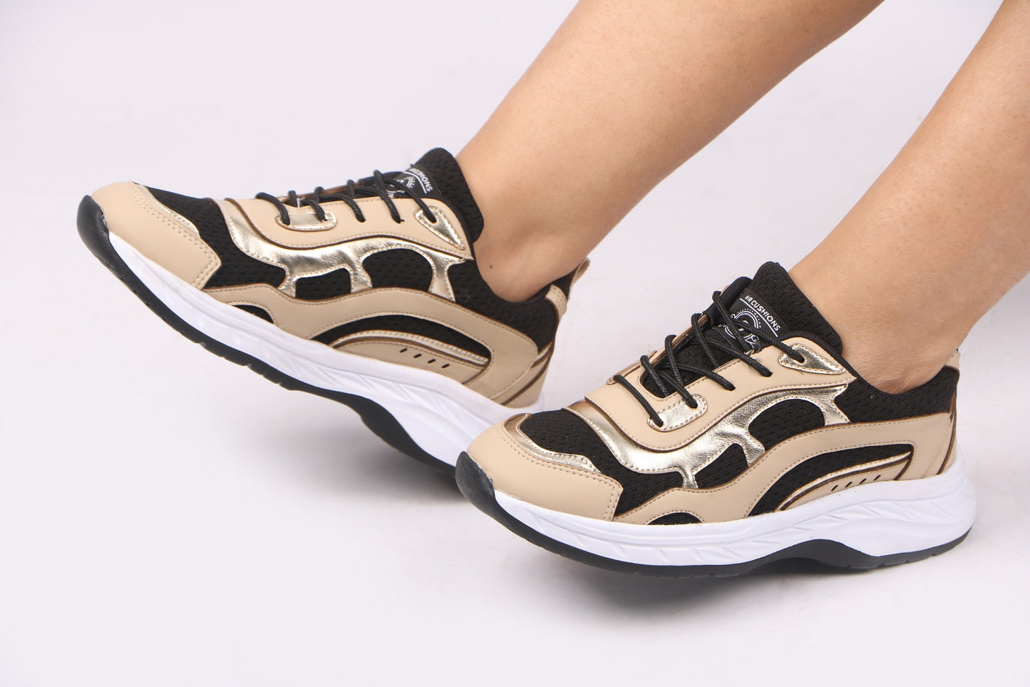 Women's Sneaker - 2084