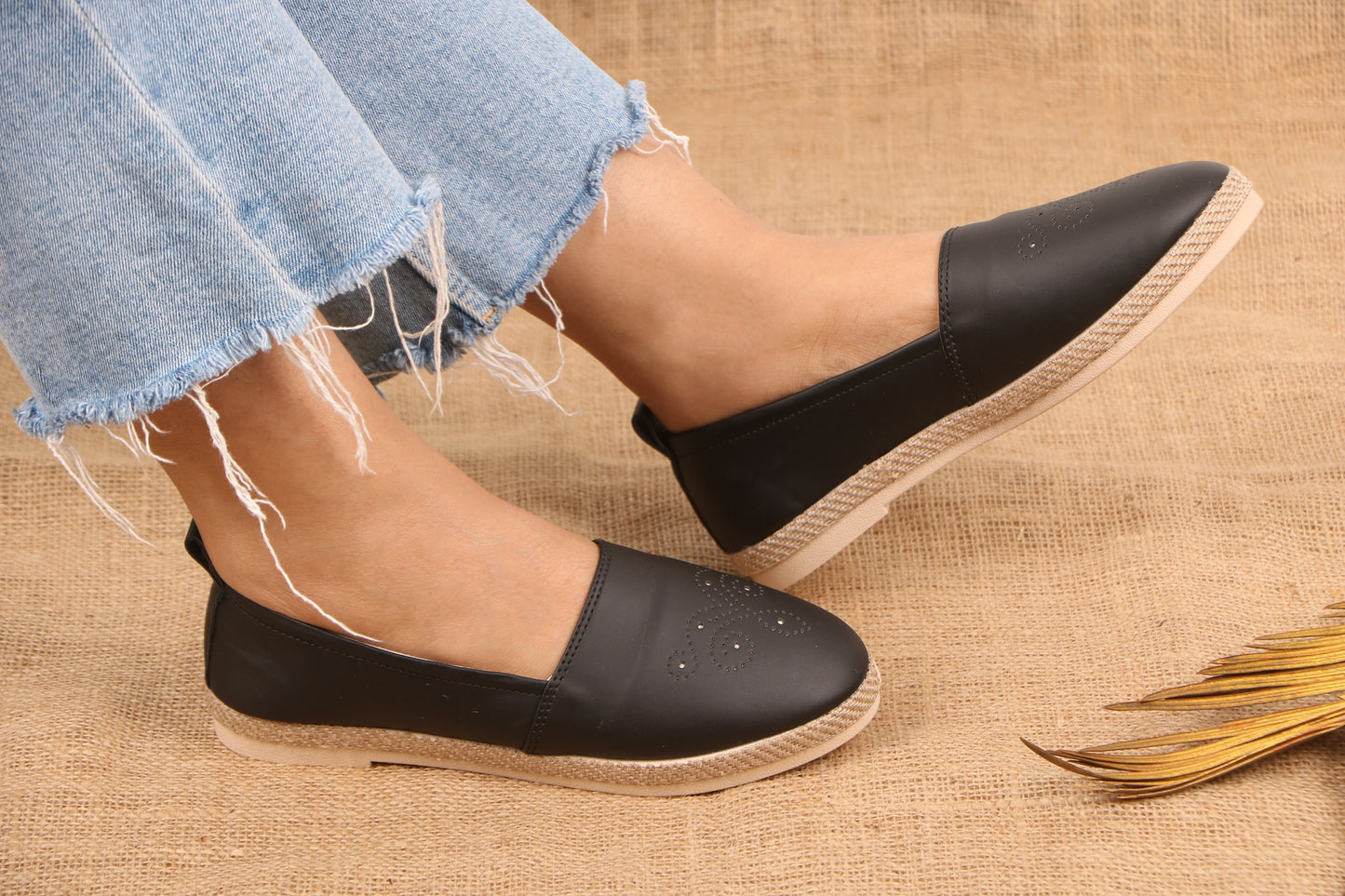 Women's Loafer- 4053_B