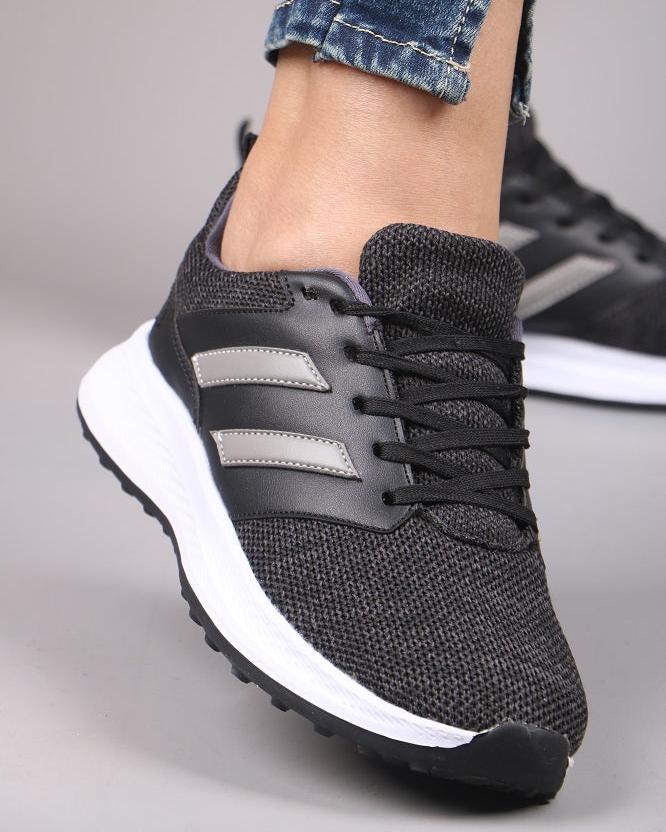 سترايدو سنيكر 4120