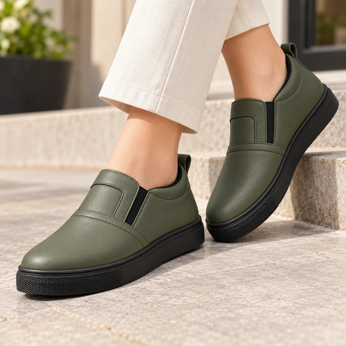 Women's Genuine Leather Slip-On Sneakers – 1043