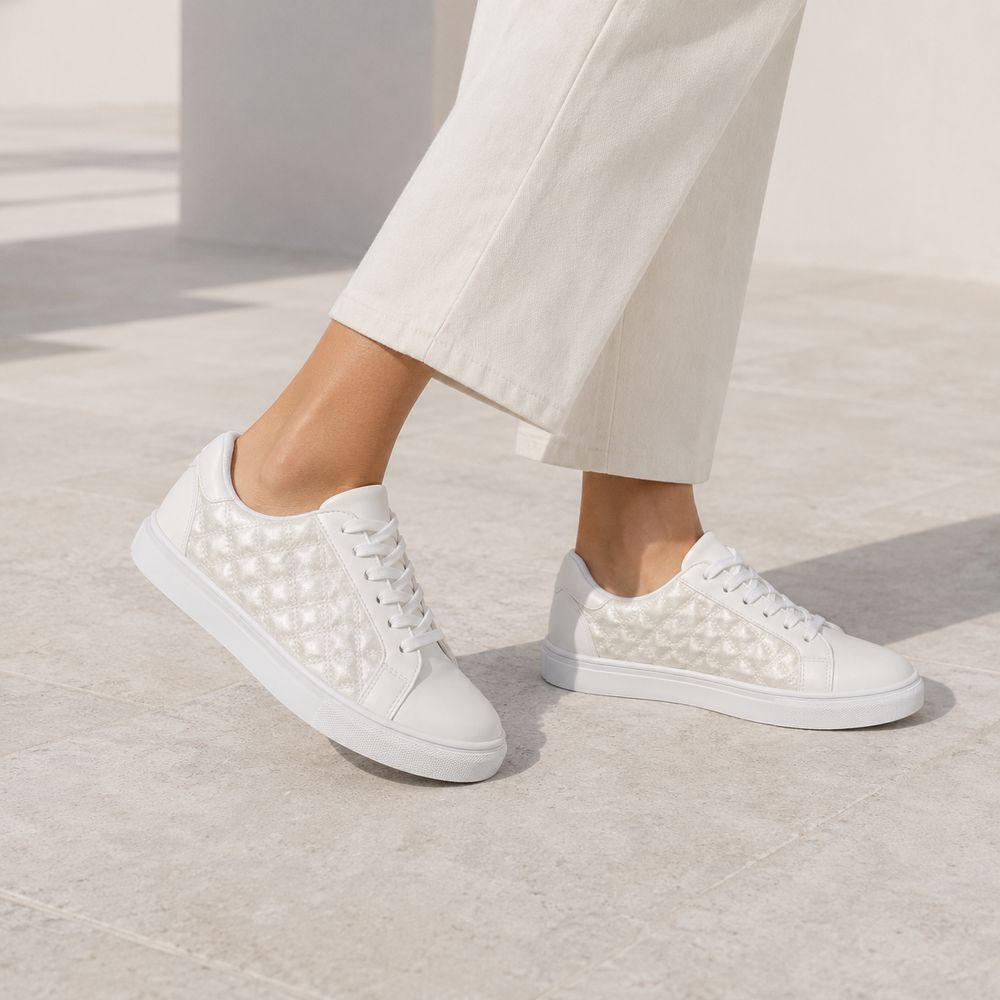 Women’s Quilted Shiny Sneakers