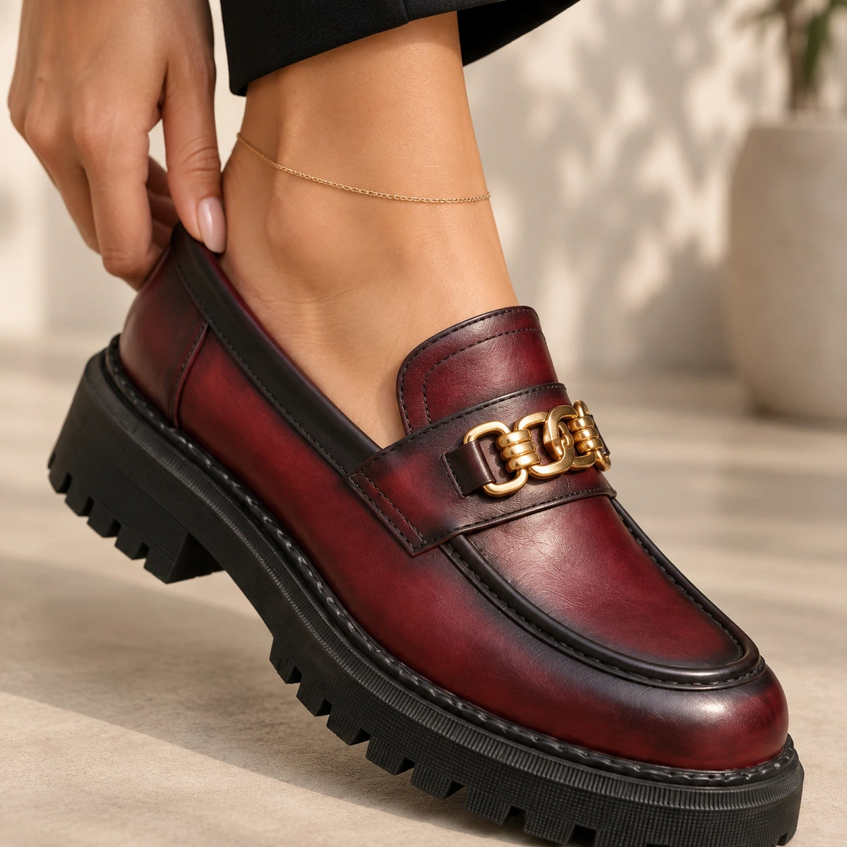 Handmade Genuine-Leather Women's Loafer