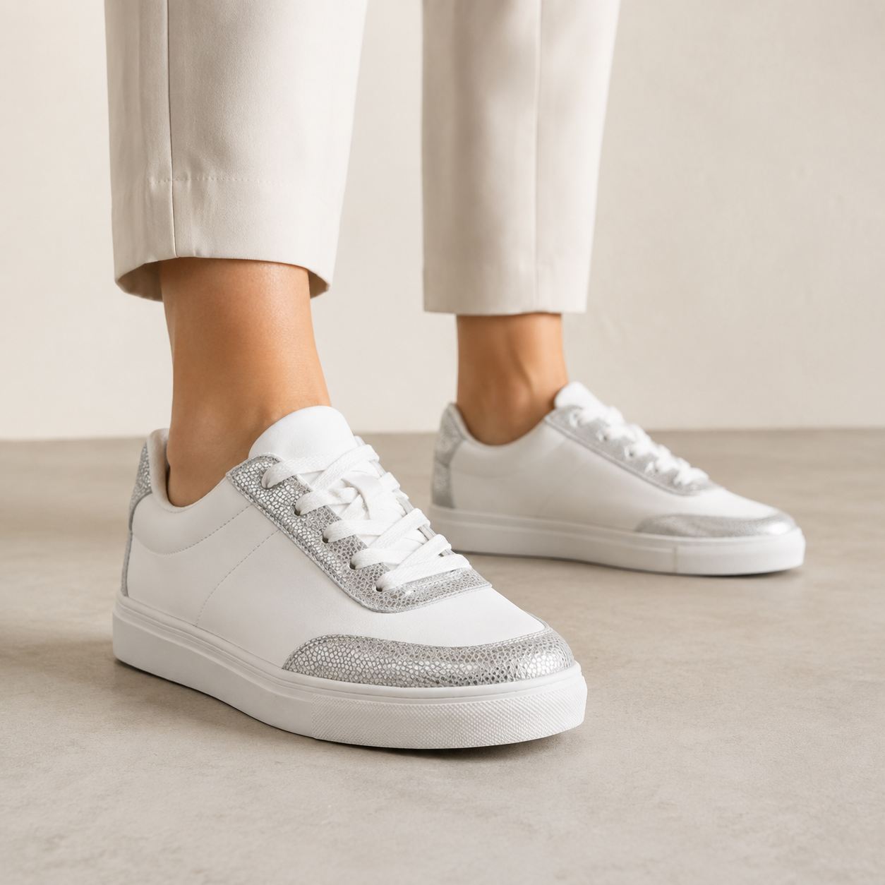 Daily Comfort Women's Sneaker ⭐ ⭐ ⭐ ⭐ ⭐