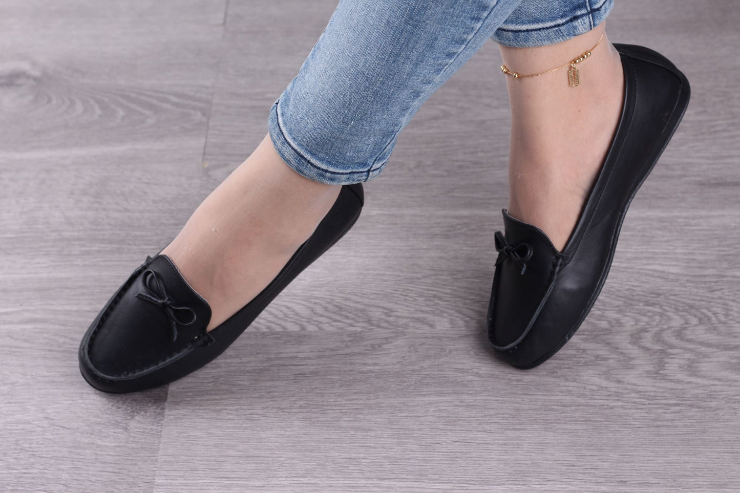 Women's genuine leather shoes that show your elegance and provide you with the greatest amount of comfort for long walks without fatigue