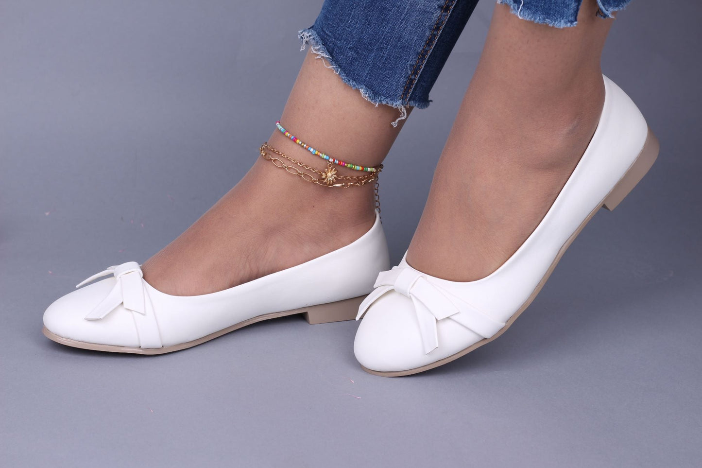 Elegant and simple white faux leather shoes for women from shoppingooo